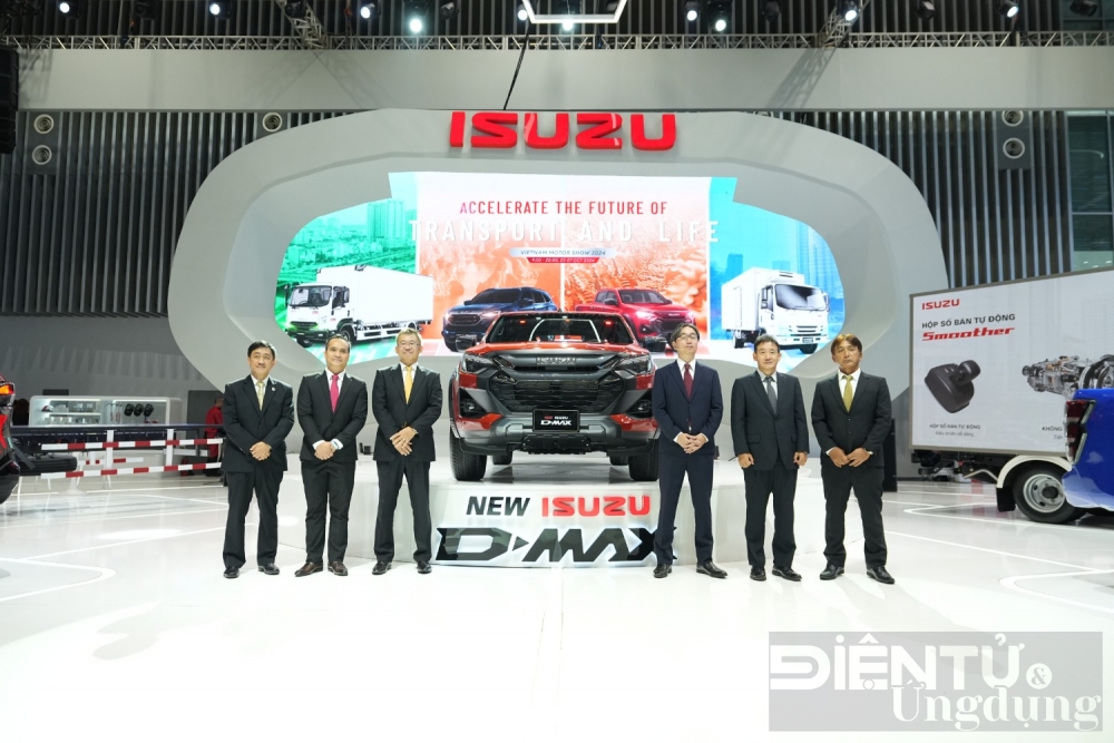 isuzu dmax 2024 ra mat tai trien lam o to viet nam