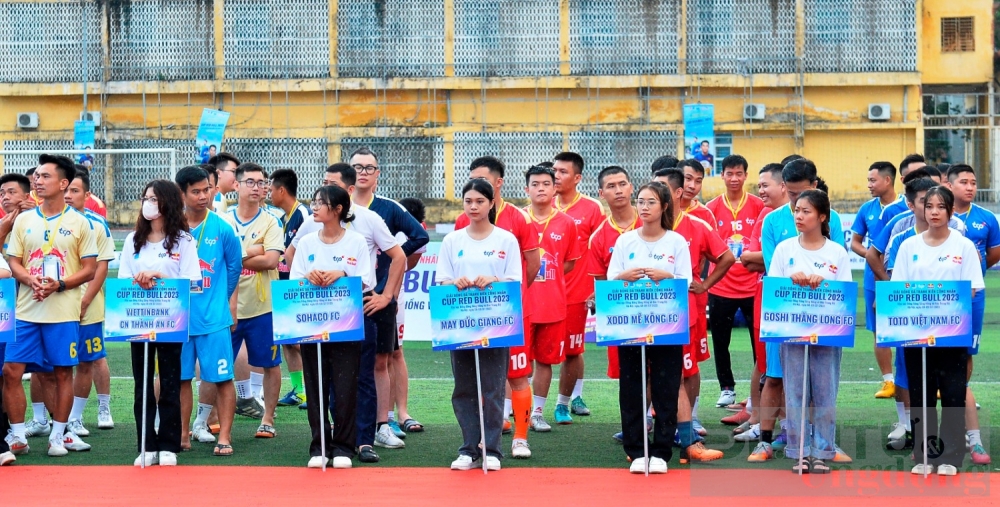 khai mac giai bong da thanh nien cong nhan cup red bull 2023