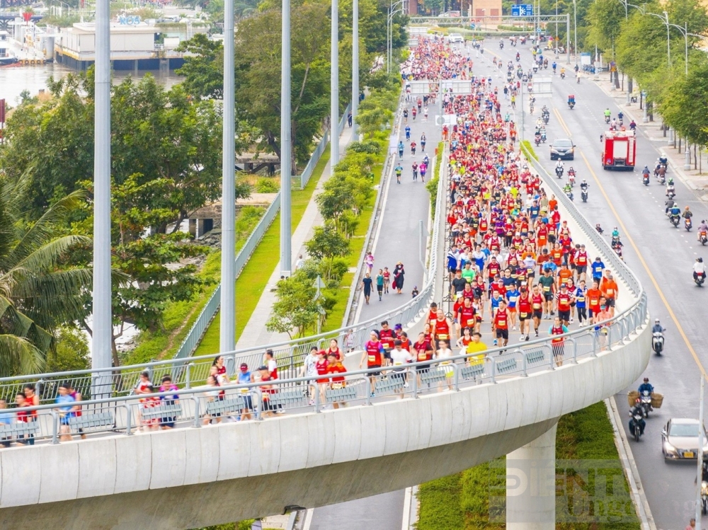 Khai mạc giải Marathon quốc tế TP Hồ Chí Minh Techcombank mùa thứ 7 khai mạc với số lượng VĐV tham gia kỷ lục