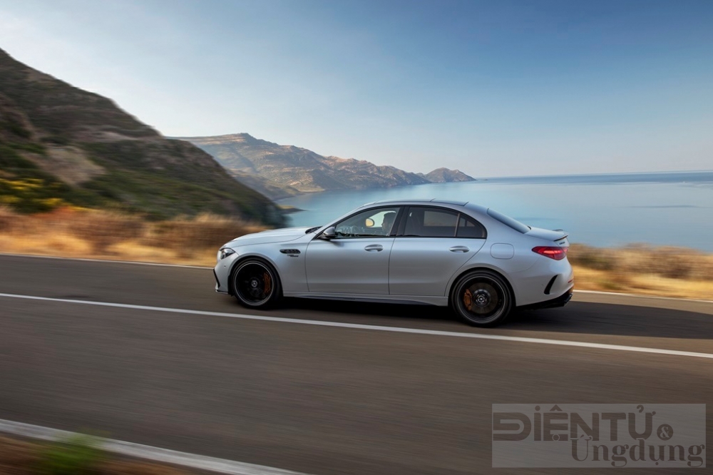 kham pha mercedes amg c 63 s e performance danh rieng cho nhung vi chu nhan dac biet