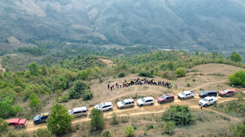 khoi am mua dong danh thuc khat khao den truong cua hoc sinh vung cao