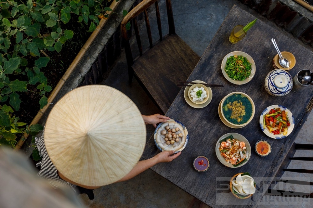 khong gian am thuc viet an tuong trong danh sach michelin de cu