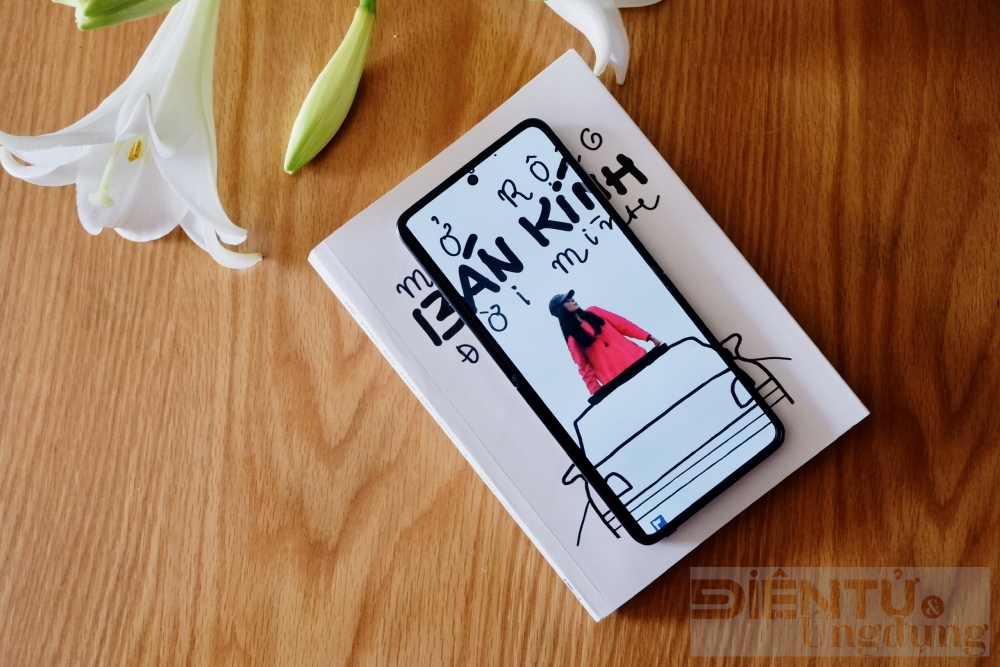 khui nhanh hop oppo find n2 flip truoc gio ra mat