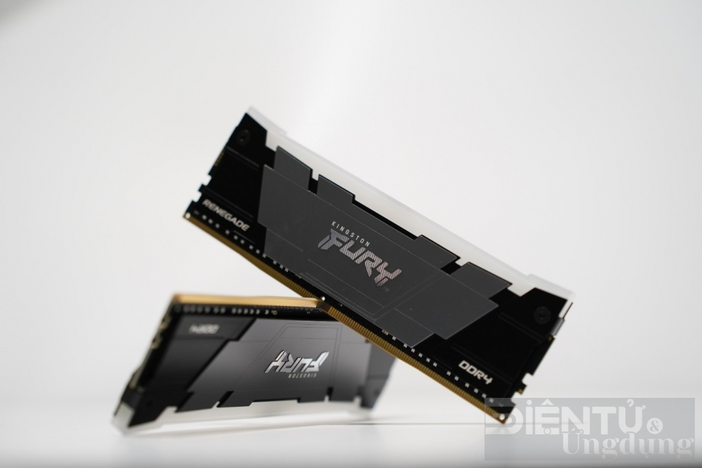 kingston fury renegade ddr4 4600 rgb cl19 lua chon dang gia cho nguoi dung chuyen nghiep