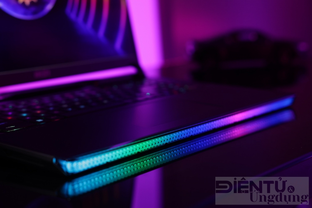 laptop sieu chien binh