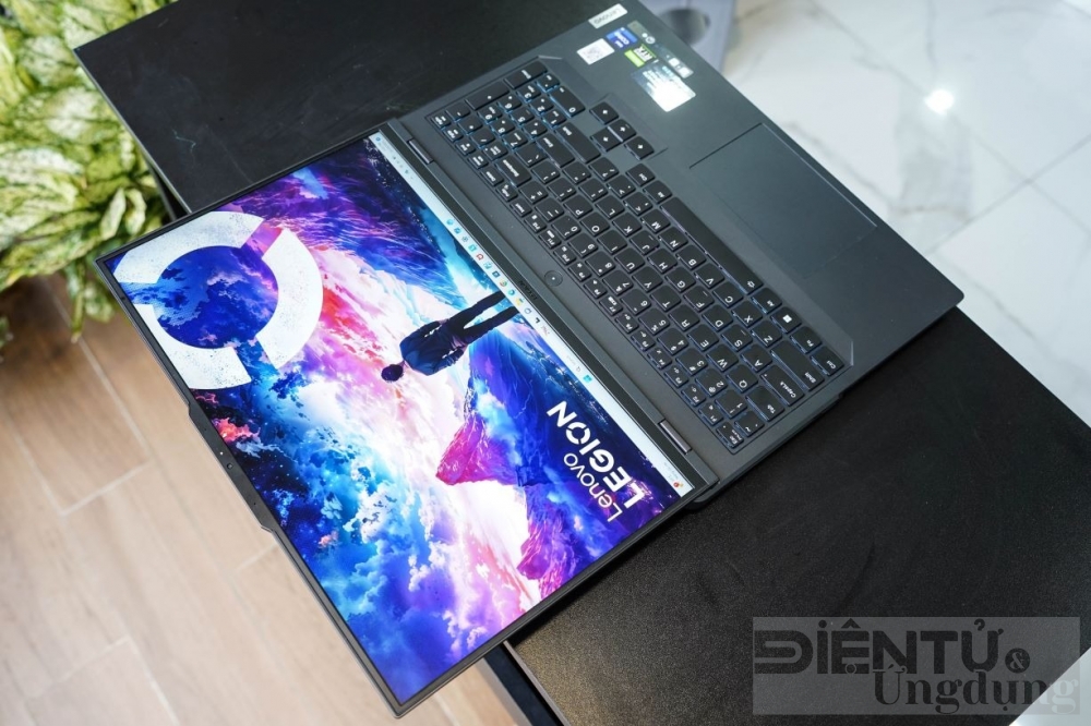 lenovo legion pro 5i lua chon dang gia trong phan khuc