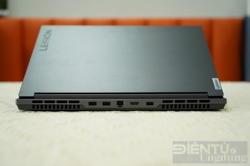 lenovo legion slim 5i 2023 lam hay choi gioi