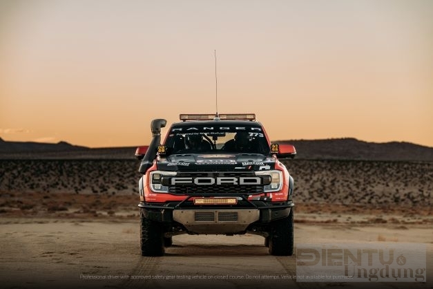 Ford Ranger Raptor sẵn sàng chinh phục giải đua Baja 1000