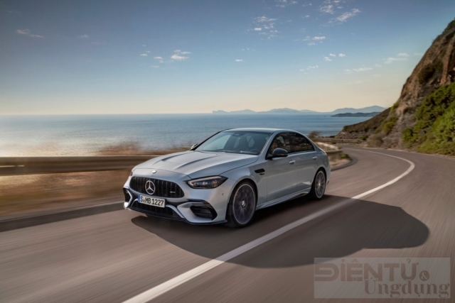 Khám phá Mercedes-AMG C 63 S E PERFORMANCE - dành riêng cho những vị chủ nhân đặc biệt