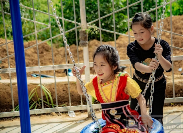 Nhóm "Khơi Ấm Mùa Đông" chở nặng yêu thương