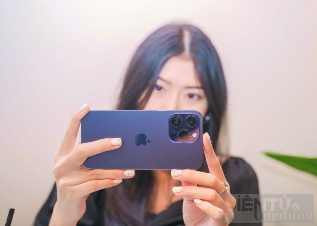 Qua thời ‘chạm đáy