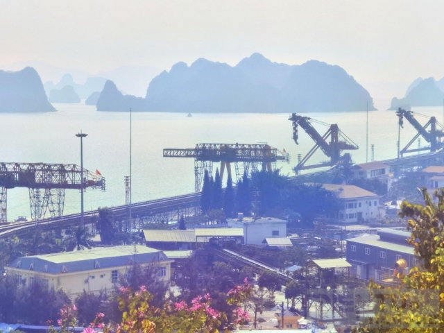 Tháng 11 năm 2023, tổng kim ngạch xuất nhập khẩu hàng hóa của Việt Nam đạt 619.17 tỷ USD