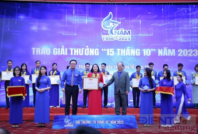 Trao Giải thưởng 