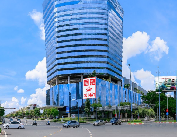 UNIQLO khai trương cửa hàng mới tại Thiso Mall Sala