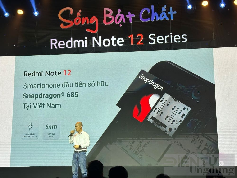 mono se dong hanh cung xiaomi redmi note 12 song bat chat