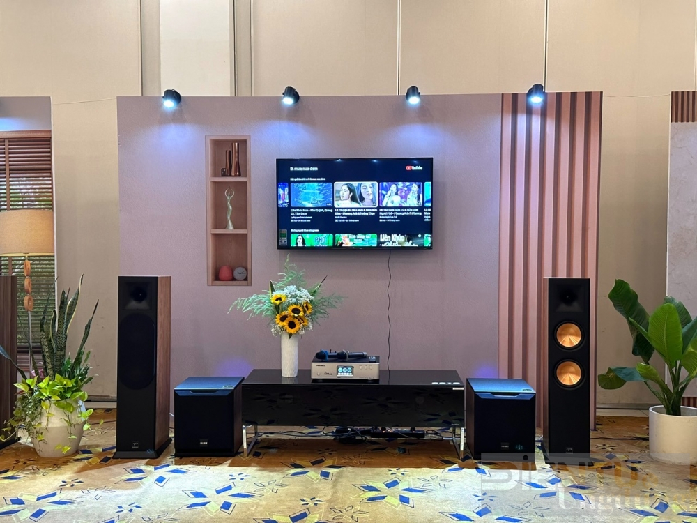 paramax mang tinh hoa cong nghe len amply z a450 va loa hi fi euro 8 series