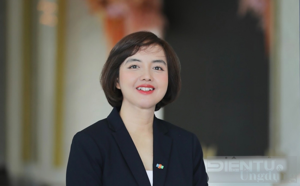 pho tong giam doc fpt retail la hoa hau fpt 2018