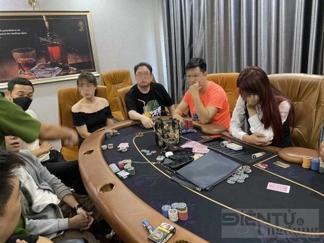 poker viet nam the thao tri tue hay co bac tra hinh