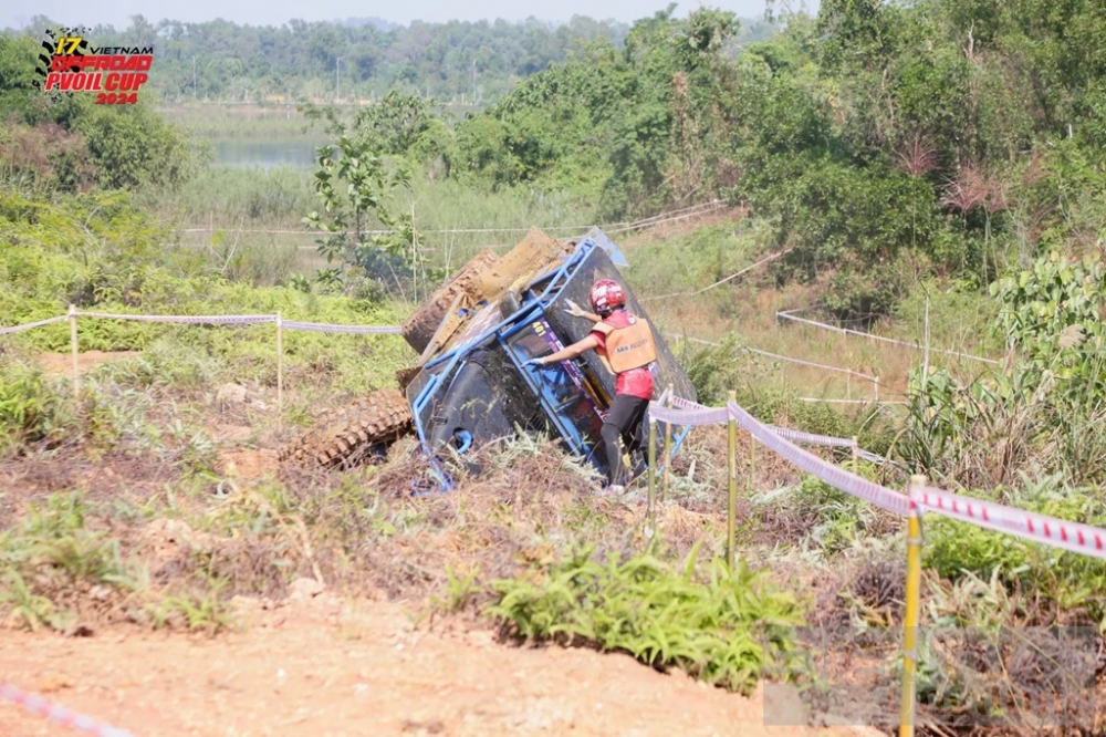 pvoil voc 2024 duong thi nghiet nga thach thuc cac tay dua hang chuyen nghiep