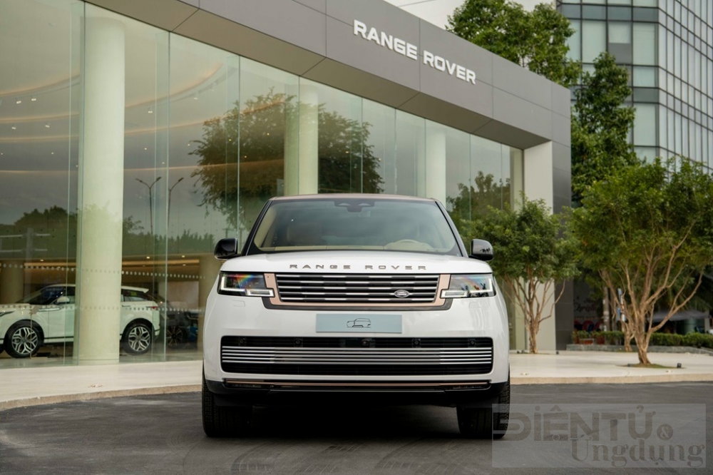 range rover sv ra mat tai viet nam dinh cao cua su ca nhan hoa va hien dai