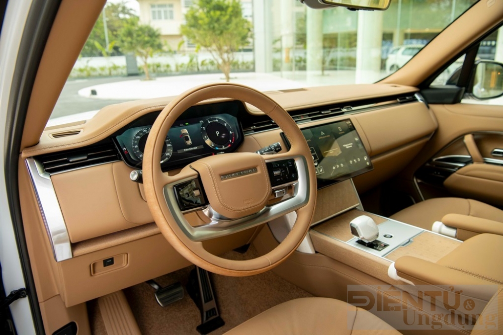 range rover sv ra mat tai viet nam dinh cao cua su ca nhan hoa va hien dai