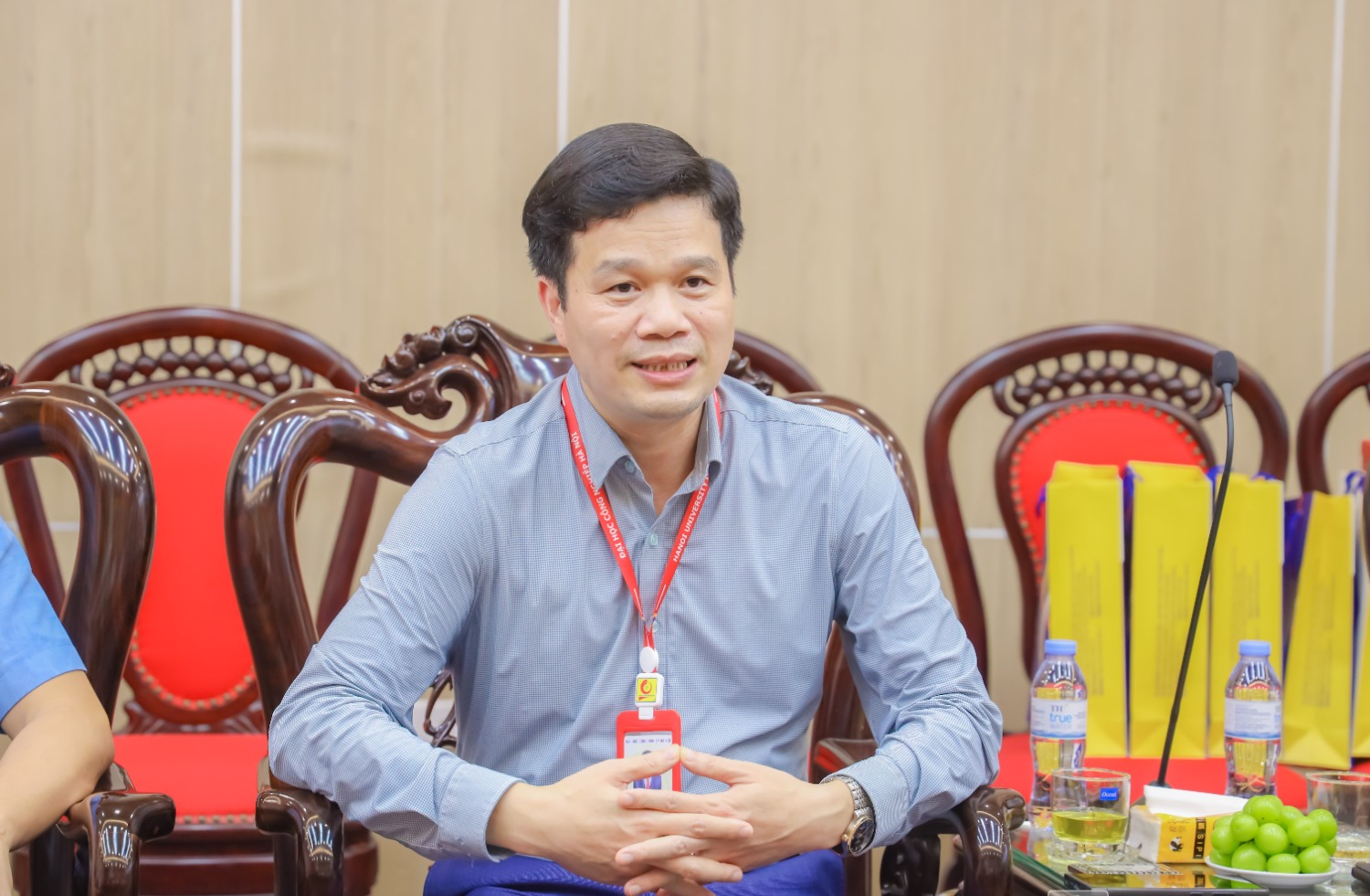 rev va haui cau noi hoc thuat va thuc tien trong linh vuc cong nghe