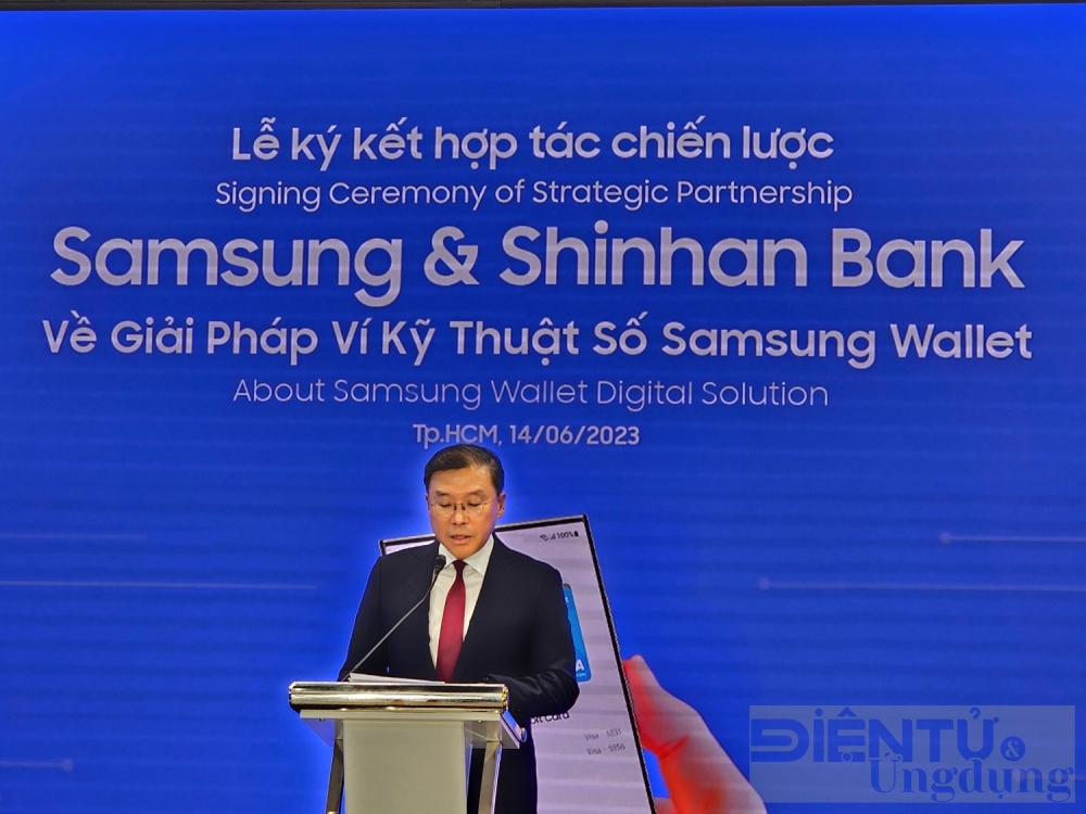 samsung cung shinhan bank tao dot pha trong thanh toan hien dai