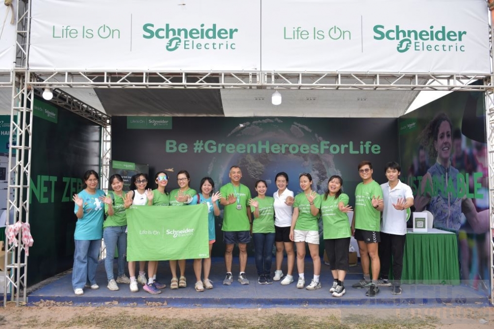 schneider electric lan thu 3 lien tiep duoc vinh danh noi lam viec tot nhat chau a