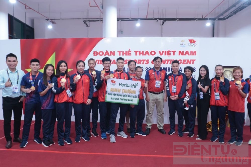 SEA Games 32: Herbalife thưởng nóng cho các VĐV đạt huy chương Vàng