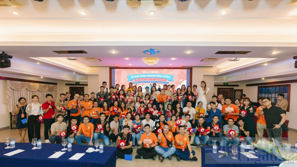 shopee 33 sieu sale co hoi mua sam hang hieu giam sau den 50