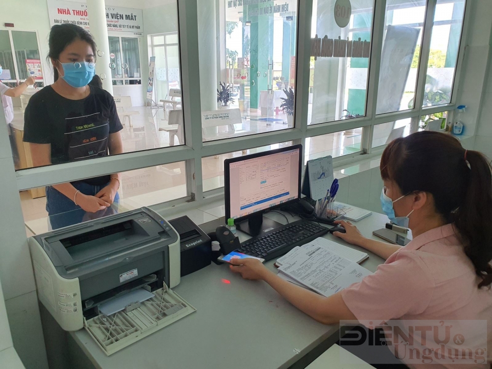 Hướng dẫn đổi nơi khám, chữa bệnh BHYT
