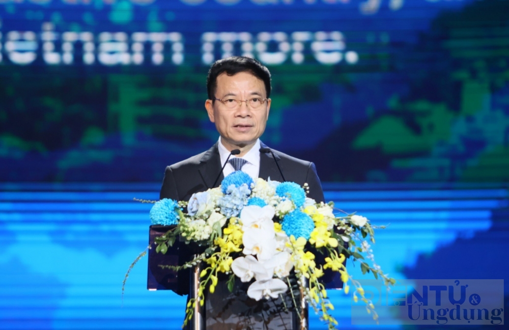 suc sang tao lon nhat la suc sang tao cua nhan dan
