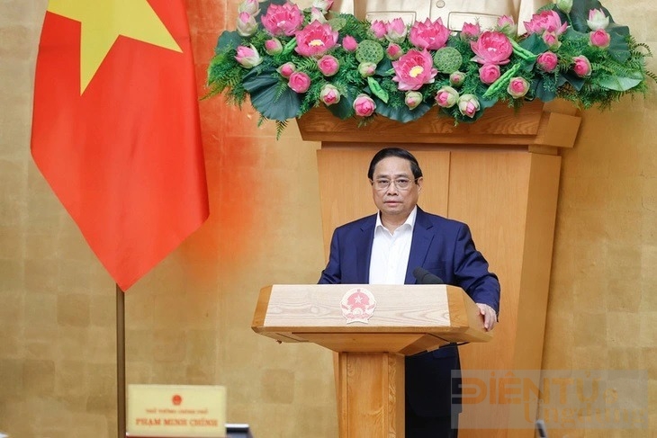 tang luong co so nhung lam phat tang khong dang ke
