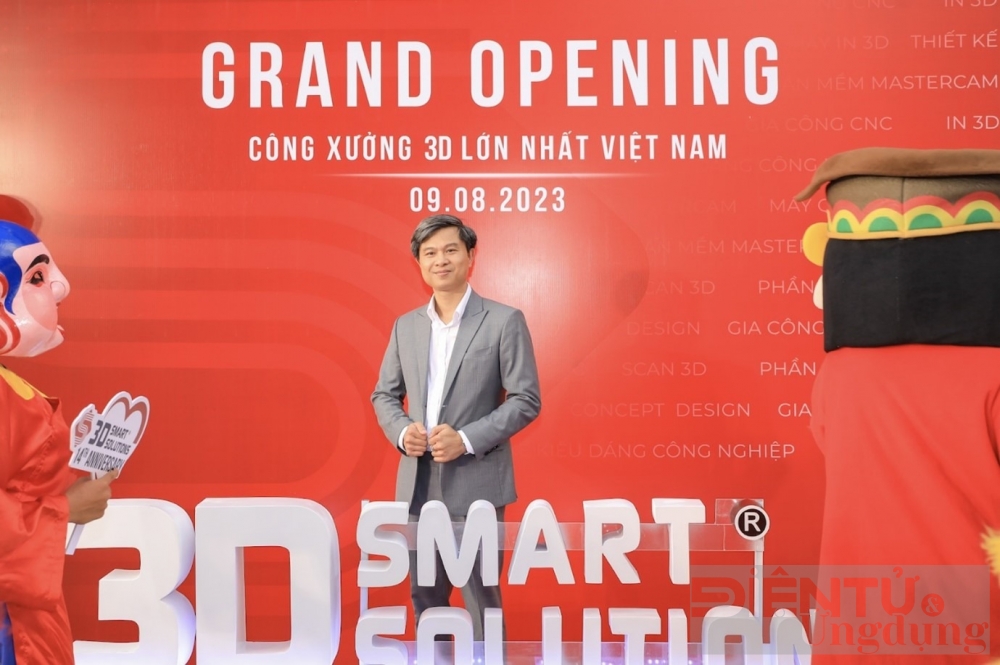 tham quan cong xuong in 3d lon nhat viet nam