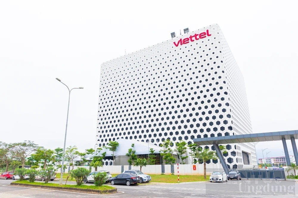 thi truong data center soi dong glt huong loi tu du an lon cua viettel