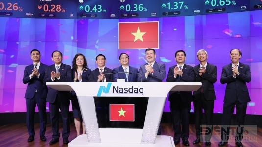 Thủ tướng thúc đẩy hợp tác giữa Ủy ban Chứng khoán Nhà nước và Nasdaq