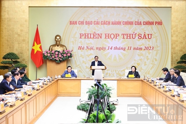 Thúc đẩy quá trình phân cấp, phân quyền và loại bỏ tất cả các thủ tục không cần thiết