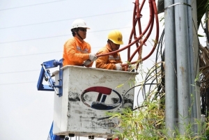 Bộ Tài chính không đồng ý với Bộ Công thương về quy định trách nhiệm rà soát giá bán lẻ điện