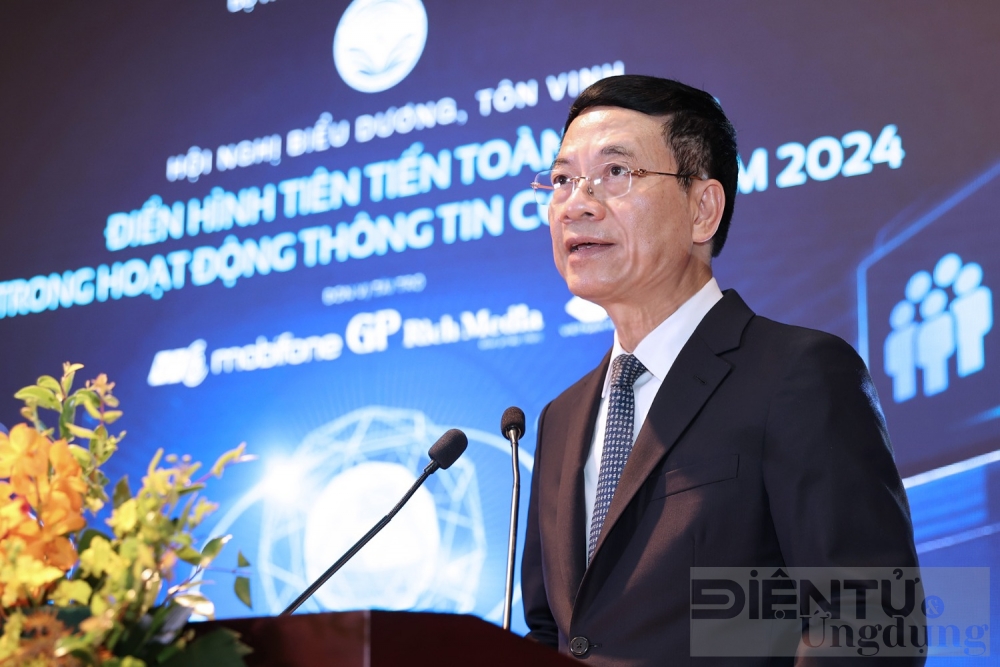 ton vinh dien hinh tien tien toan quoc trong hoat dong thong tin co so nam 2024