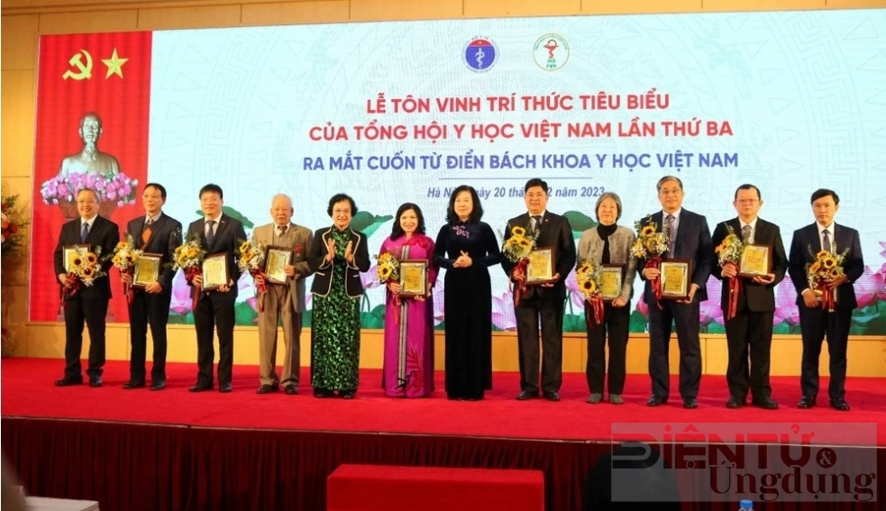 Tổng hội Y học Việt Nam tôn vinh 61 trí thức tiêu biểu
