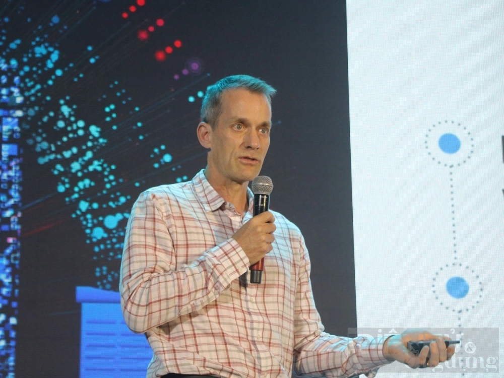 TS Jeff Dean: Việt Nam có lợi thế vượt trội trong phát triển AI