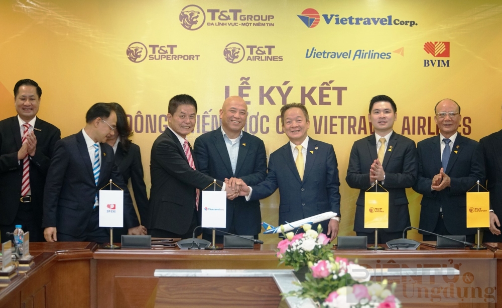 tt group tro thanh co dong chien luoc cua vietravel airlines