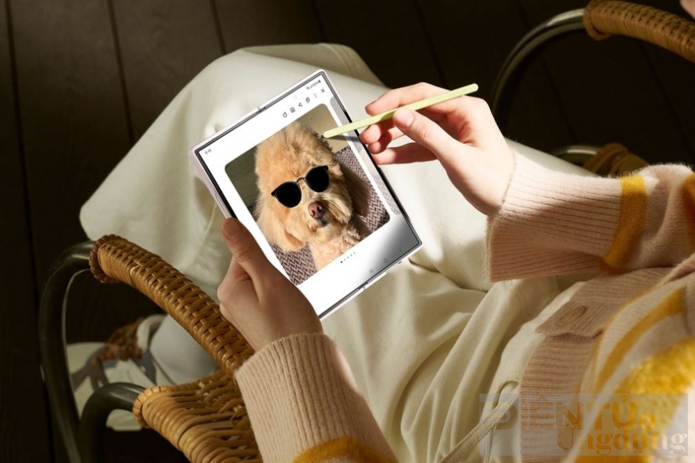 vi sao smartphone nha tao dang mat dan uu the truoc galaxy z series