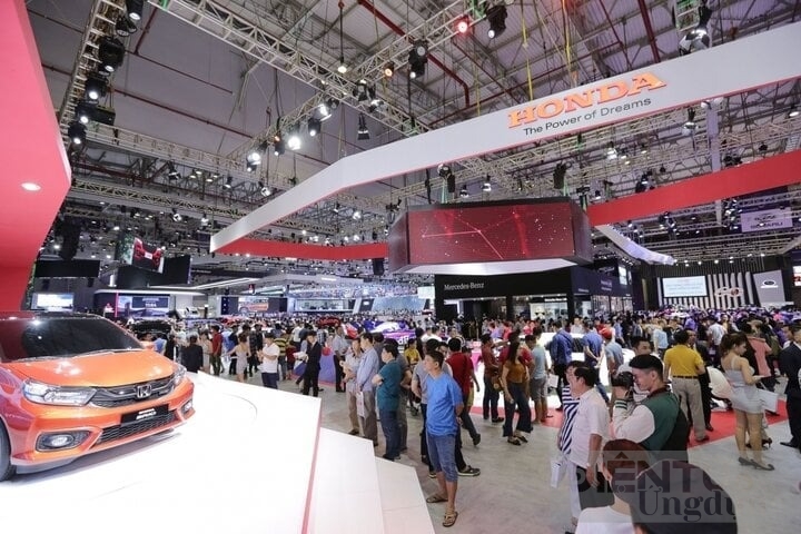 vietnam motor show 2024 noi don dau cac xu the cong nghe o to va xe may tien tien