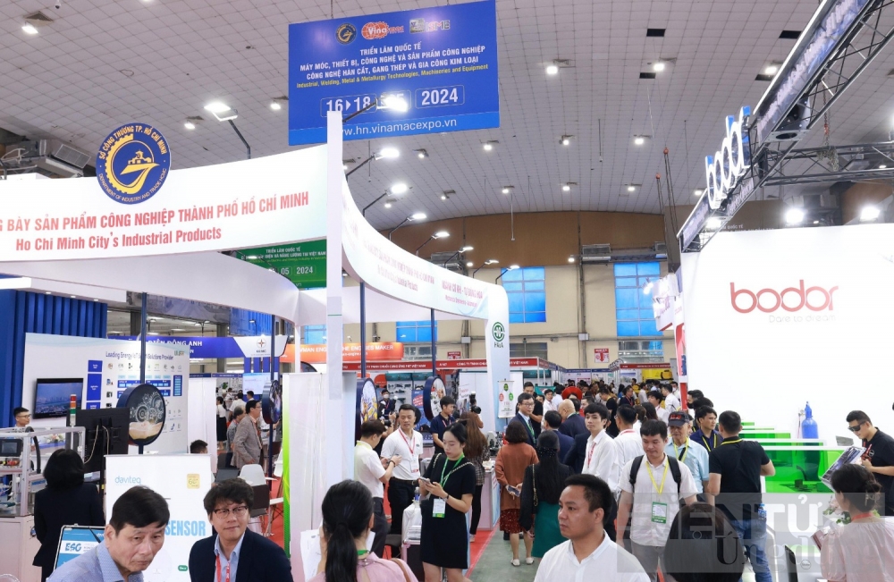 vinamac expo 2024 huong toi san xuat xanh thuong mai nang luong va cong nghiep xanh