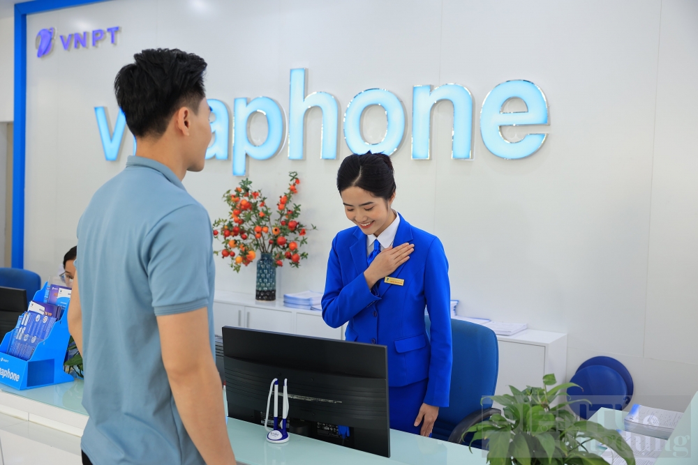 vinaphone gui thu xin loi khach hang do gian doan dich vu