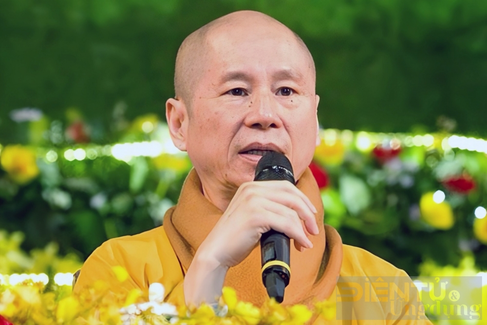 xac minh van bang bo tuc van hoa cua ong vuong tan viet khong co ten trong danh sach du thi va cap bang