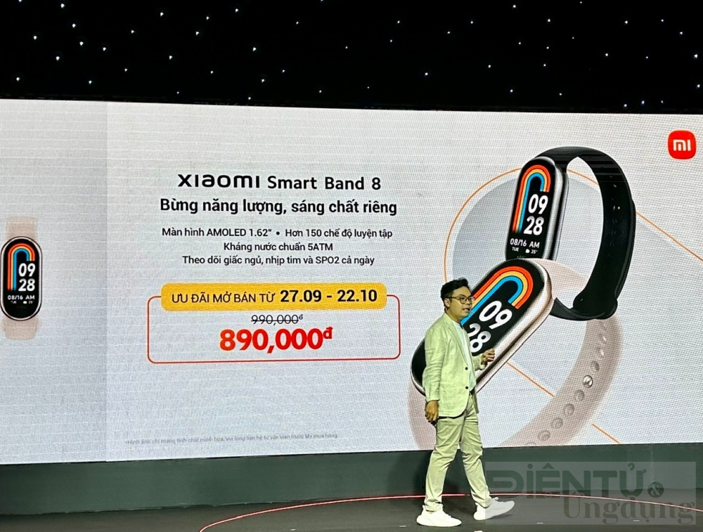 xiaomi smart band 8 ban ra tu hom nay gia chi 890000 dong