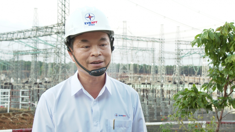 xuyen tet thi cong sua chua thiet bi tai tba 500kv vinh tan