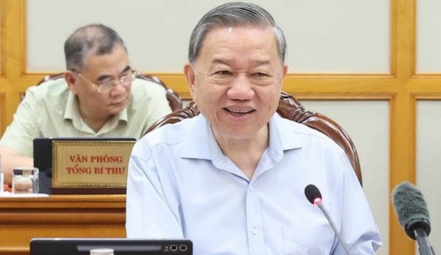 Tổng Bí thư Tô Lâm chủ trì họp Bộ Chính trị về sắp xếp tổ chức bộ máy và đơn vị hành chính